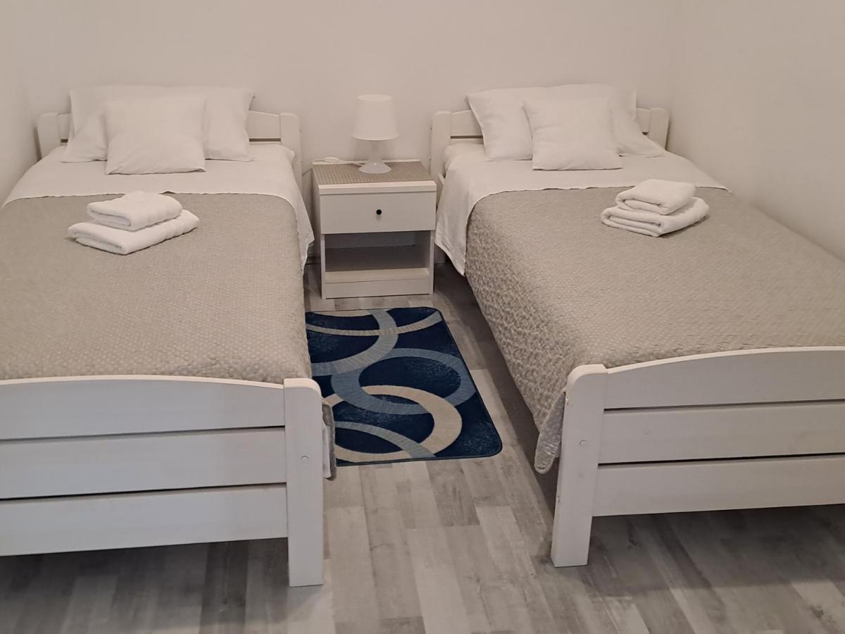 Apartma Sonja 2 *